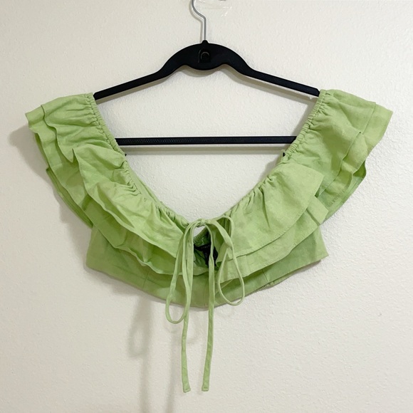 🤍 5/$25 Forever 21 linen blend off shoulder crop top - Picture 2 of 3